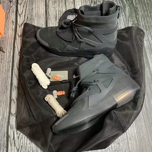 Black spring/summer fashion breathable and comfortable sneakers